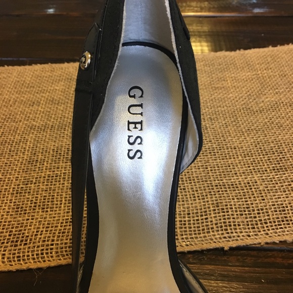 BRAND NEW Guess High Heels - Picture 5 of 8