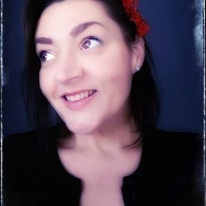 Meet your Posher, Heidi