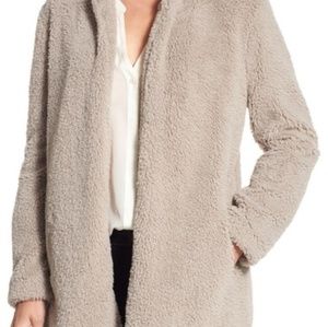 FIRM Price 😘 {BB Dakota} Faux Fur Teddy coat