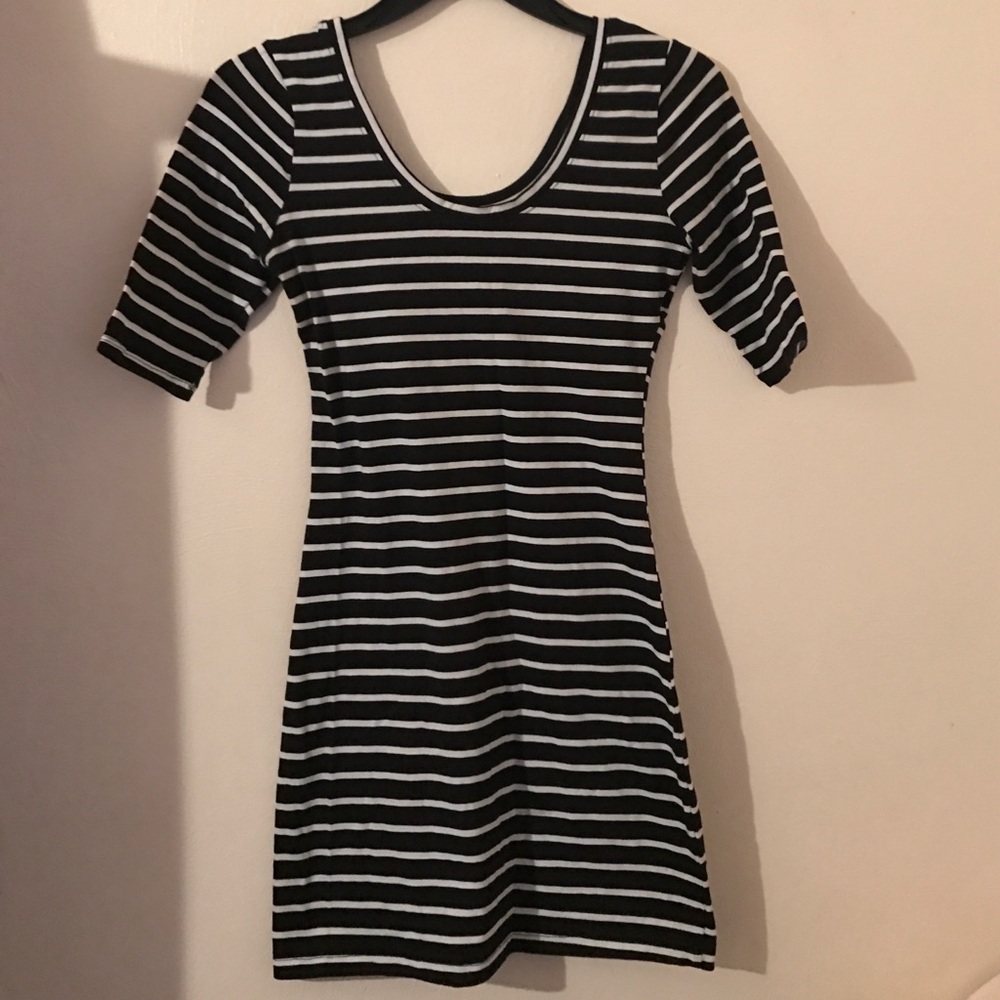 🎉SALE🎉 Bodycon dress .