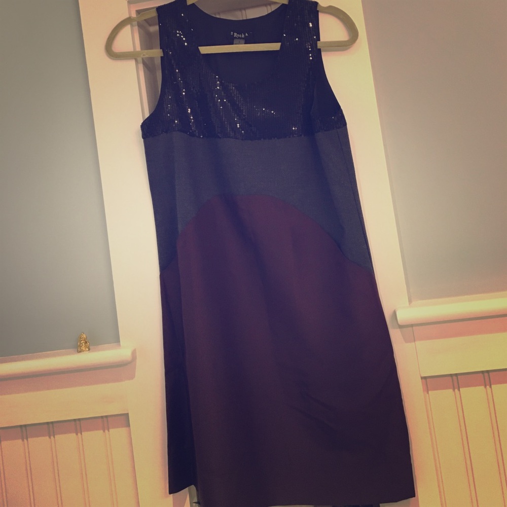2B Rych dress - size 4