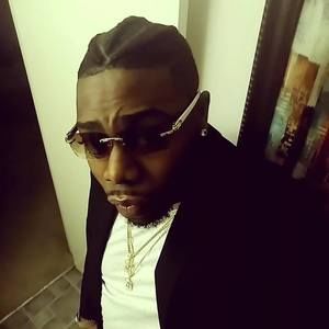 Meet your Posher, Pierre