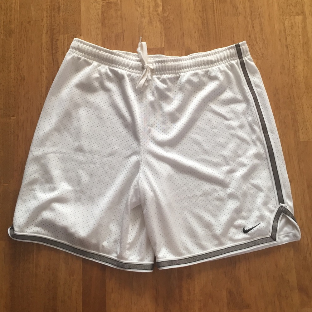 Nike XS basketball shorts