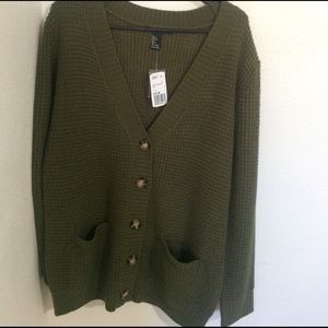 Knitted cardigan