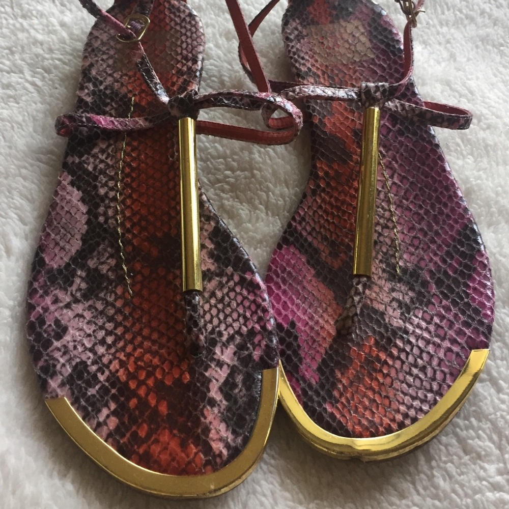 Snakeskin print leather sandal with gold hardware