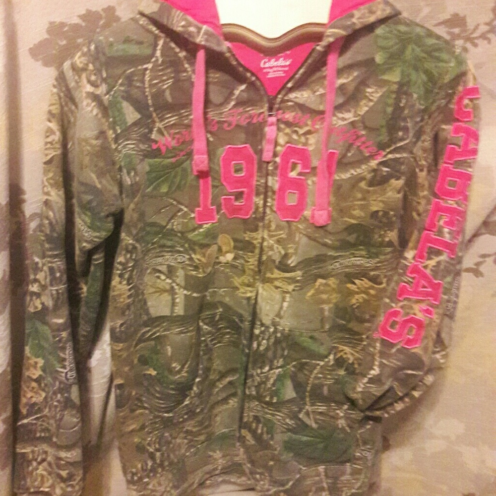 Cabelas Sweatshirt Size Med