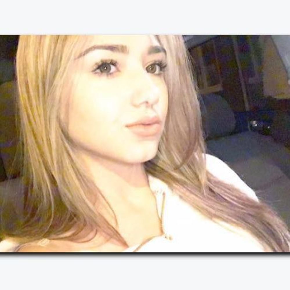 Meet your Posher, Justina