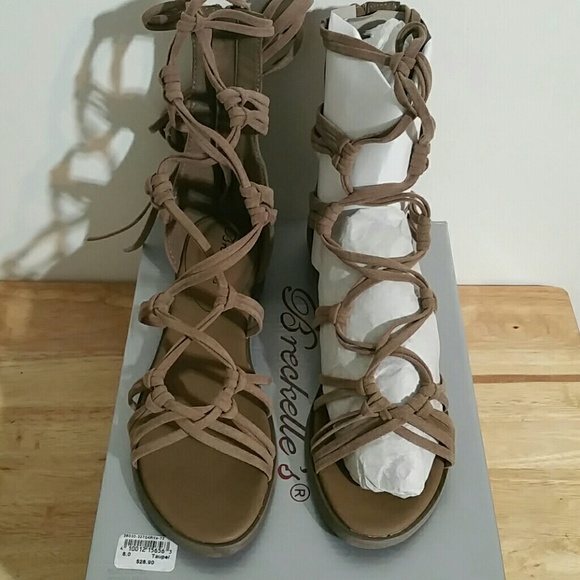 👄NEW! Rita-72 Crisscross Gladiator👄 - Picture 6 of 8