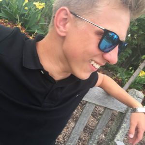 Meet your Posher, Noah