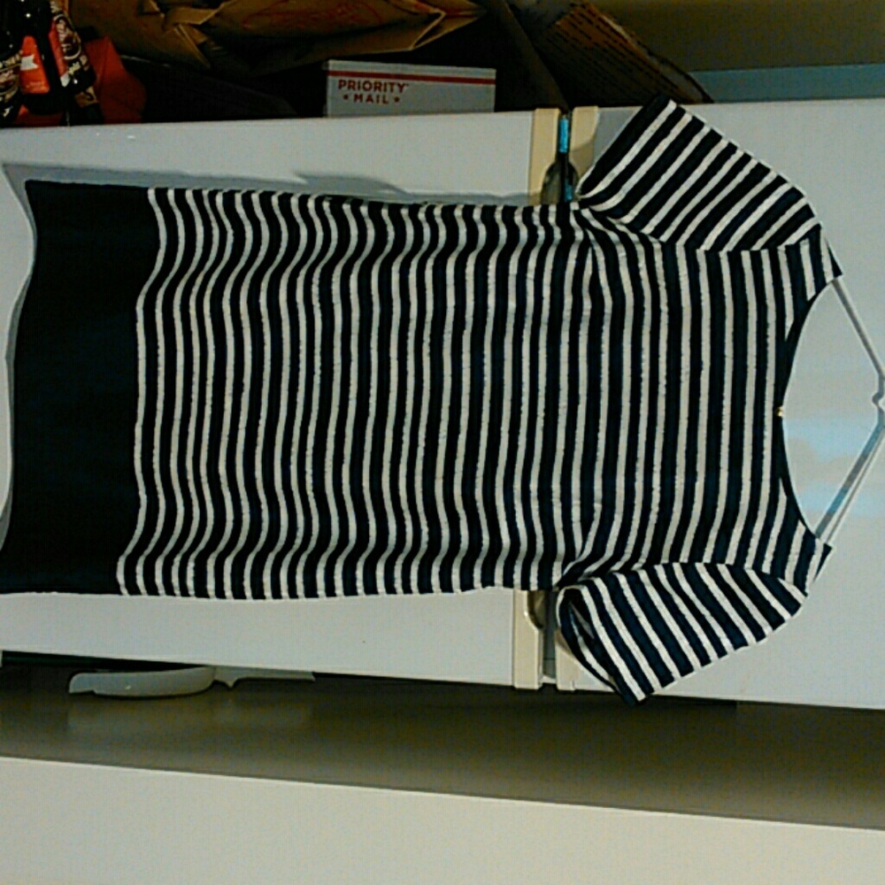 Loose cocktail dress; sized xs from the limited.