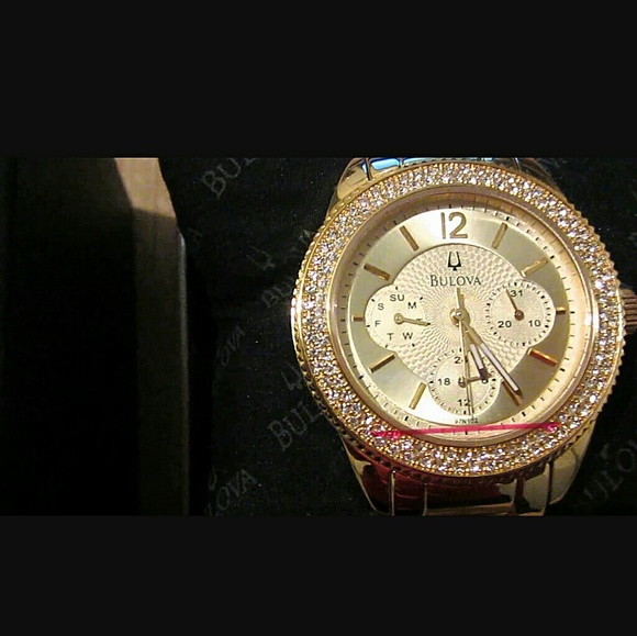 Big sale, Bulova Women\'s Gold-tone Crystal Watch main image 4