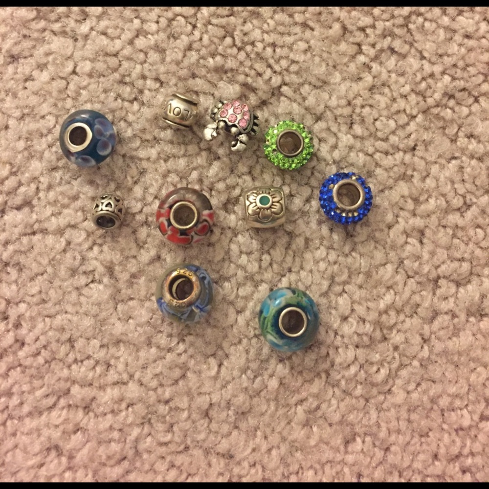 Charms (Pandora Bracelet)