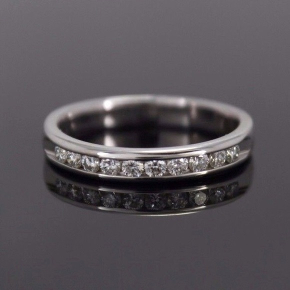 💎.50Cttw Natural Diamond 10K Gold Channel Band - Picture 3 of 4