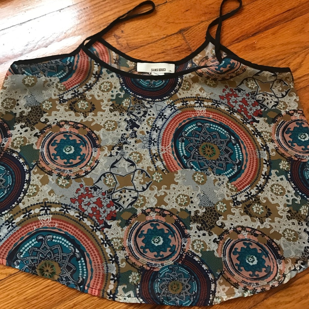 Adorable new-agey semi-crop!