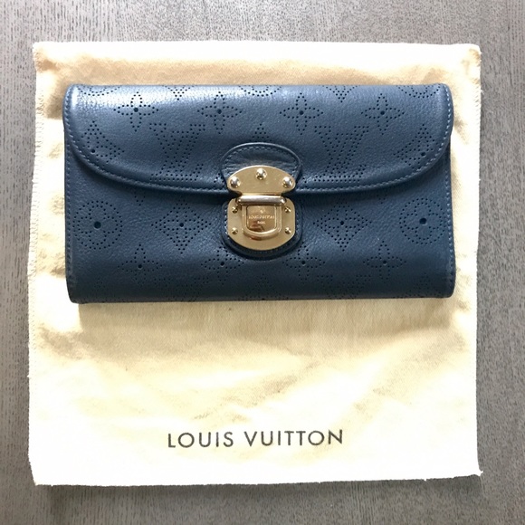❤️SOLD❤️Louis Vuitton Wallet - Picture 1 of 8