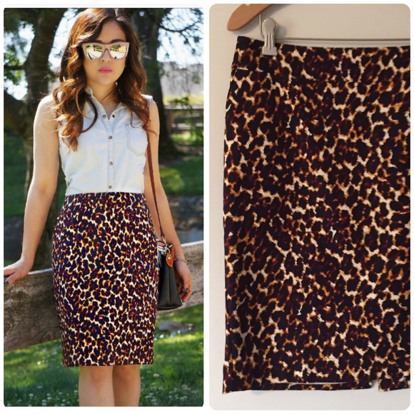 Merona Dresses & Skirts - Merona leopard print pencil skirt sz 8. Classy!