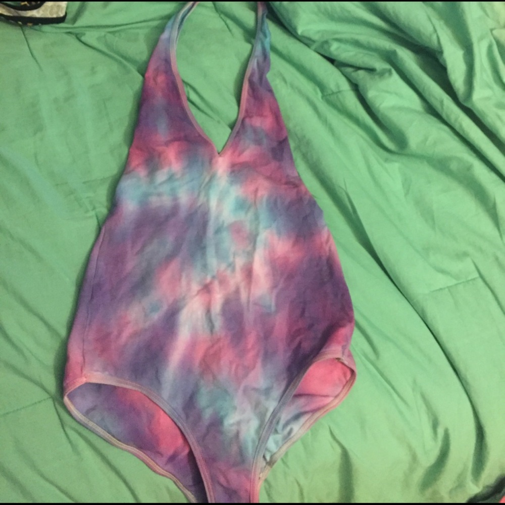 Tie dyed myself 💜😇 American apparel leotard!