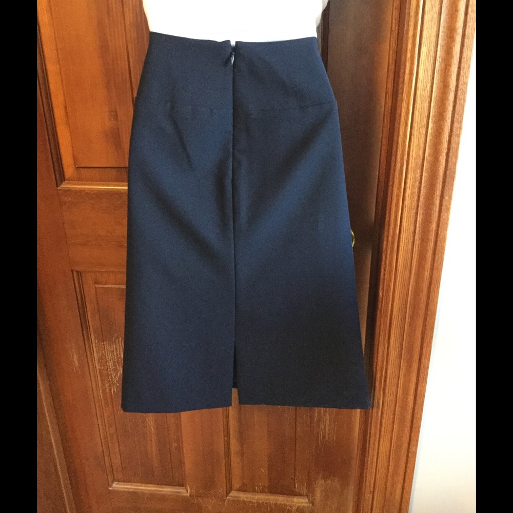 NWT ELLEN TRACY STRAIGHT SKIRT