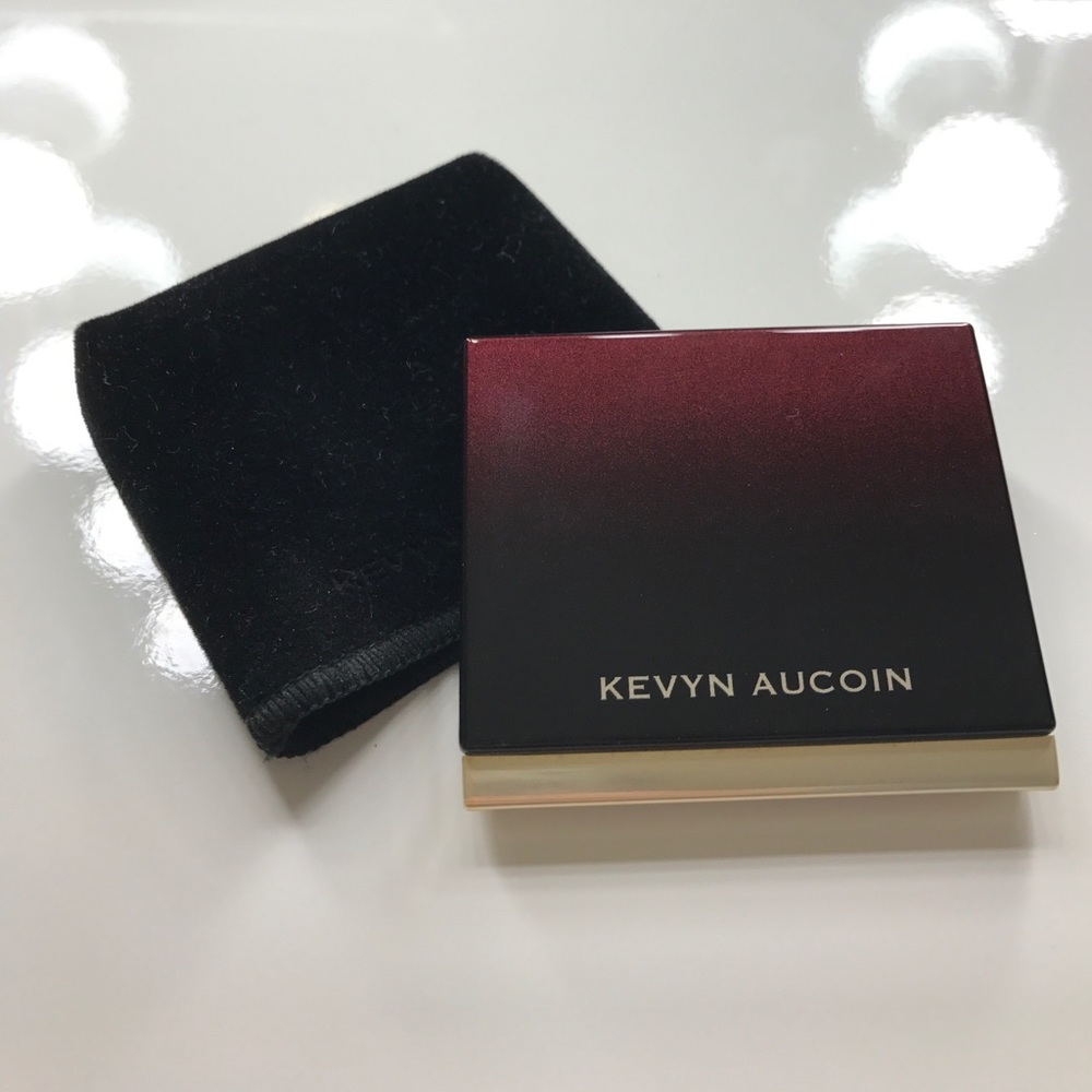 Kevyn Aucoin Scultping Powder - Medium