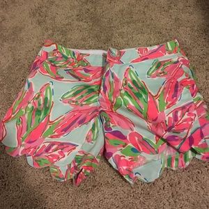 Lilly Pulitzer shorts size 2