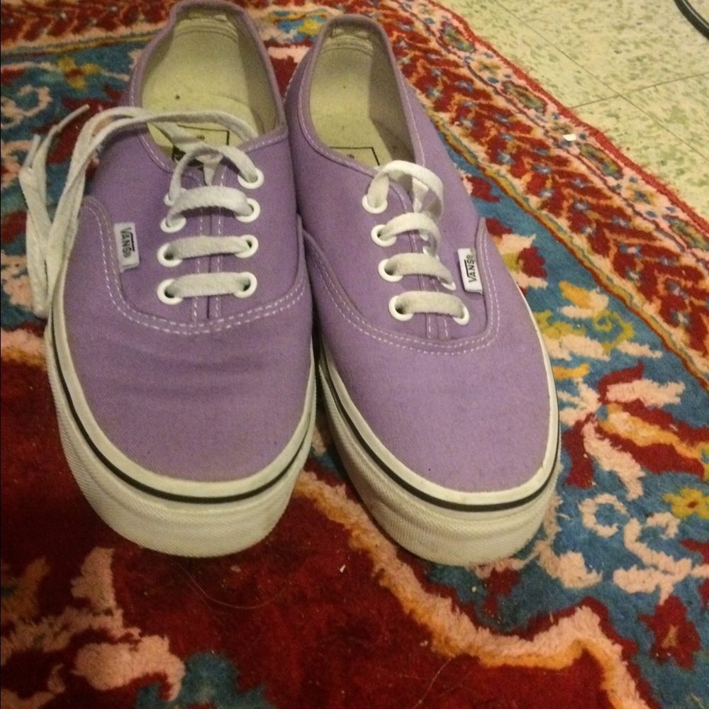 Violet Vans - Picture 2 of 2