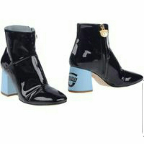 DESIGNER!  Patent leather ankle boots. NIB - Picture 3 of 7