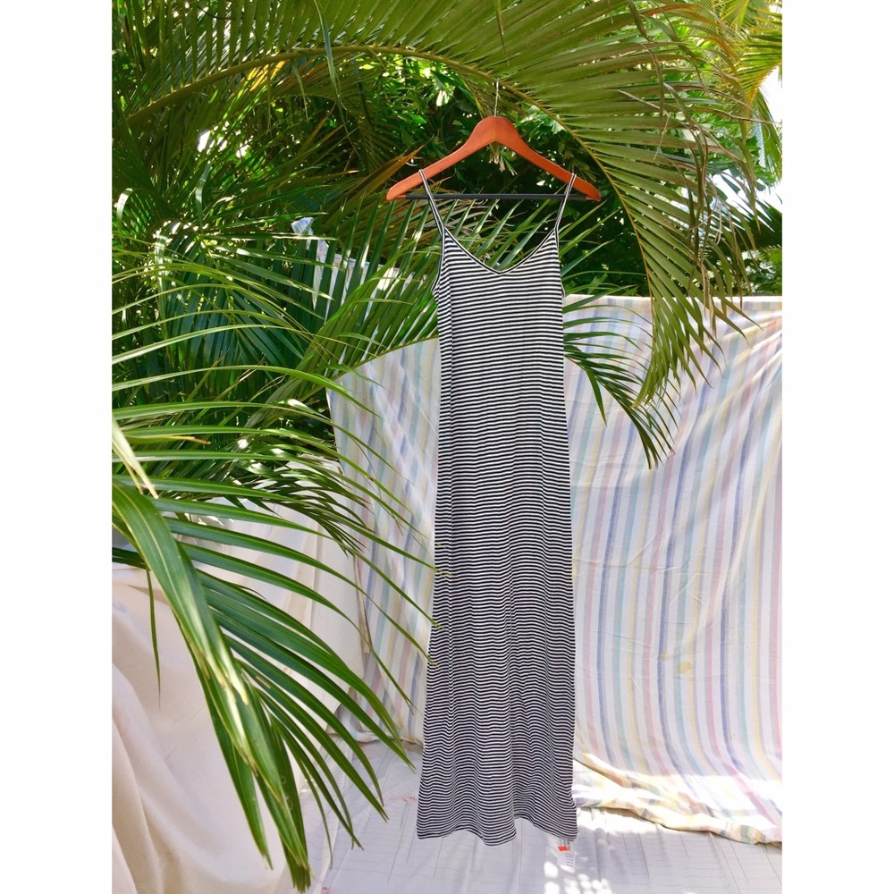 XS/S BNWT AmericanApparel Navy & White Maxi Dress