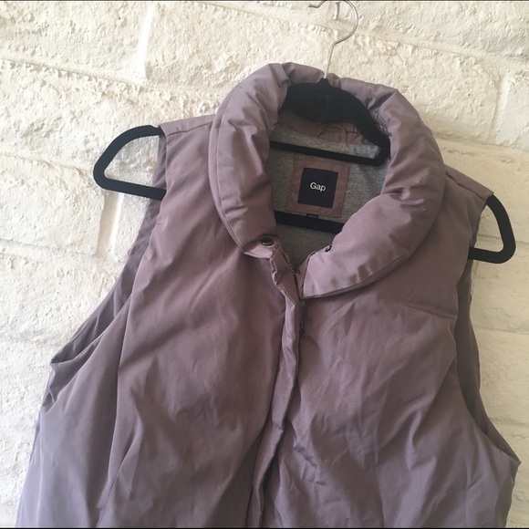 GAP VEST - Picture 2 of 2
