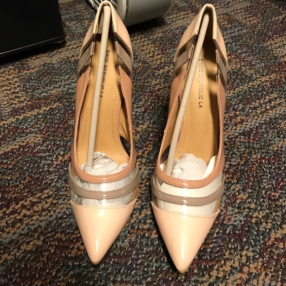 Nude Pumps - Picture 2 of 4