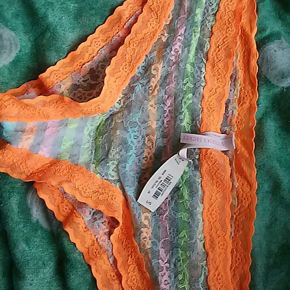 Bnwt Victoria secret lace underwear.