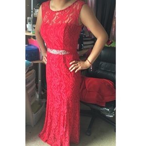 Red lace prom dress.! 😍❤️