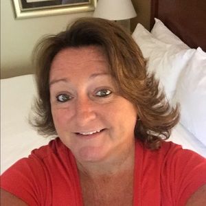 Meet your Posher, Shelly