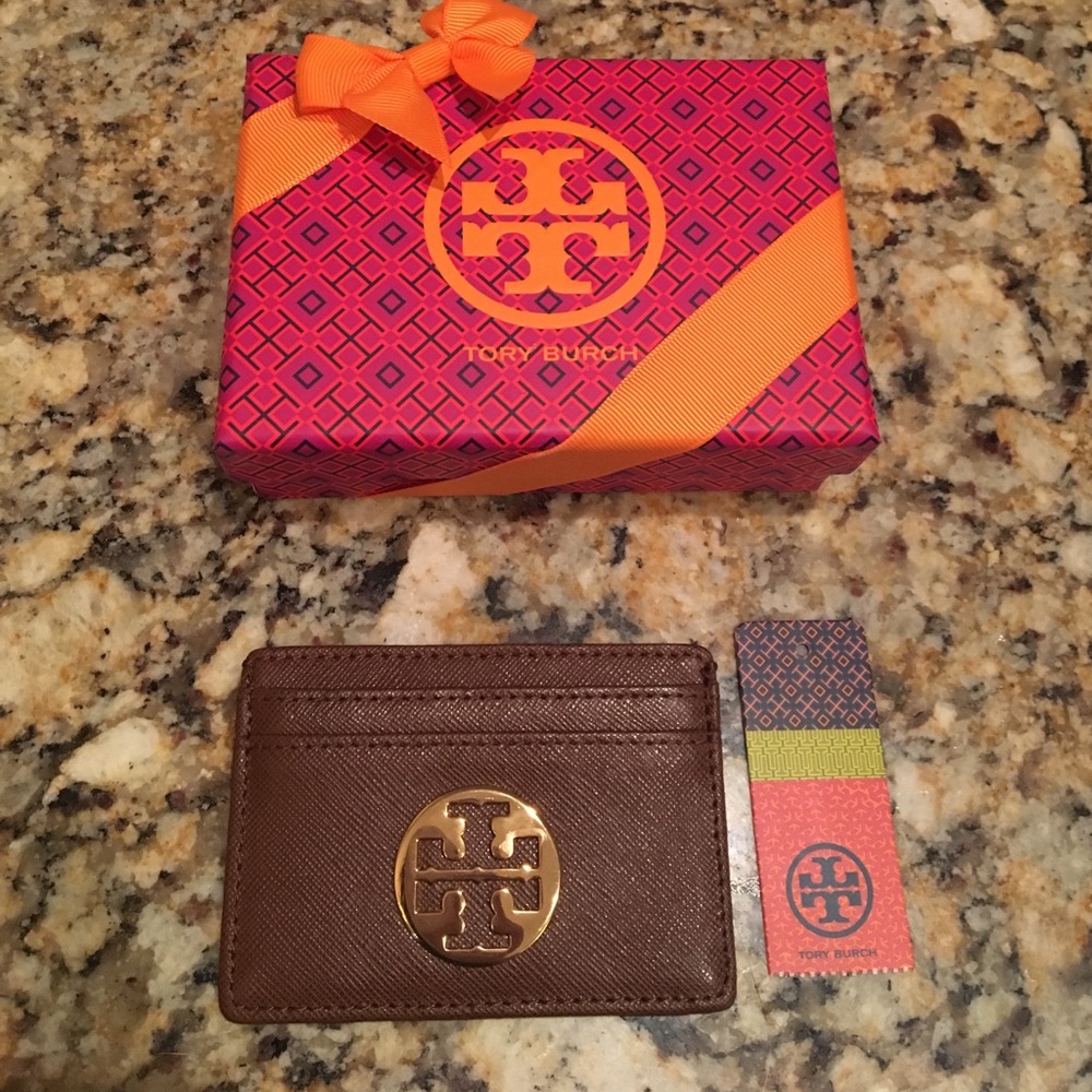 SOLD Tory Burch case case