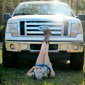 Meet your Posher, Pamela