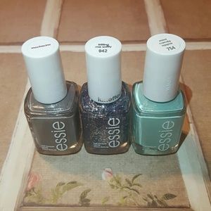 Essie Nail Polish Set