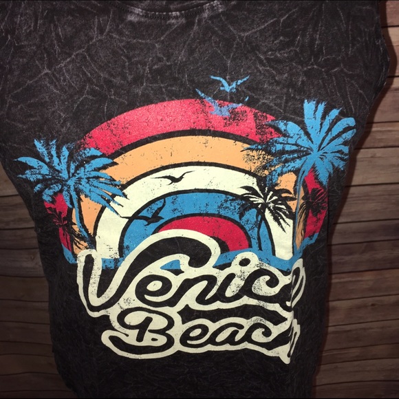 LAST ONE! Sz S, Distressed Retro Venice Beach Tank - Picture 4 of 5