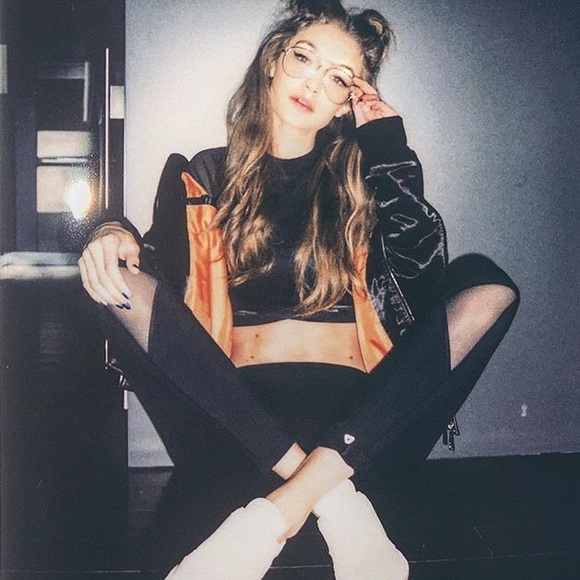 New! Gold Vintage Aviator Glasses - Picture 6 of 6