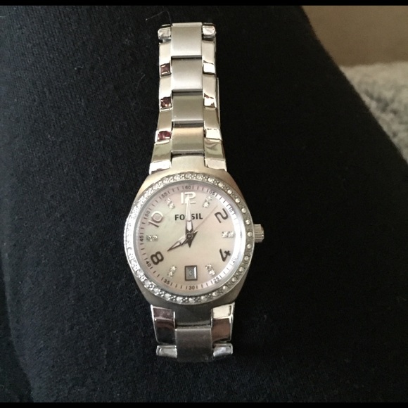 Fossil Watch - Picture 1 of 4