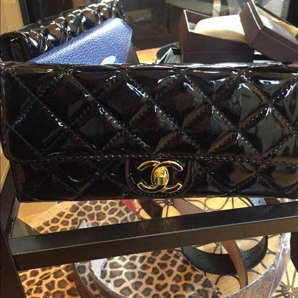 NEW Clutch Purse - Picture 4 of 4