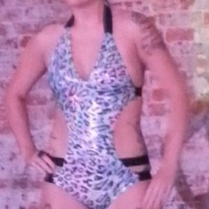 Monokini 👙 Swimsuit