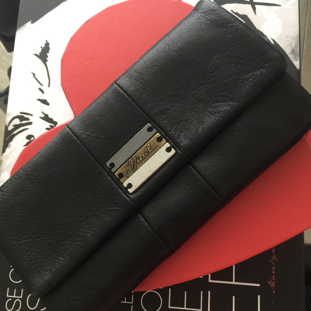 Diesel wallet