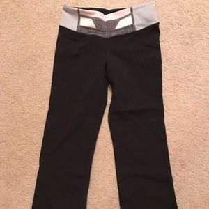 Lulu Lemon Capri Pants