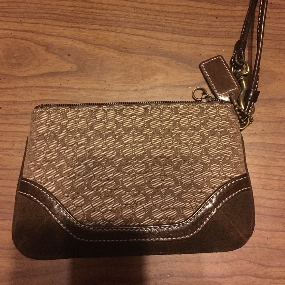 Wristlet
