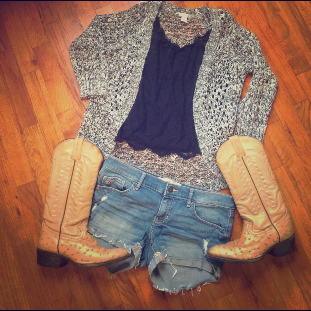 Ambercrombie and fitch crop lace tank size medium