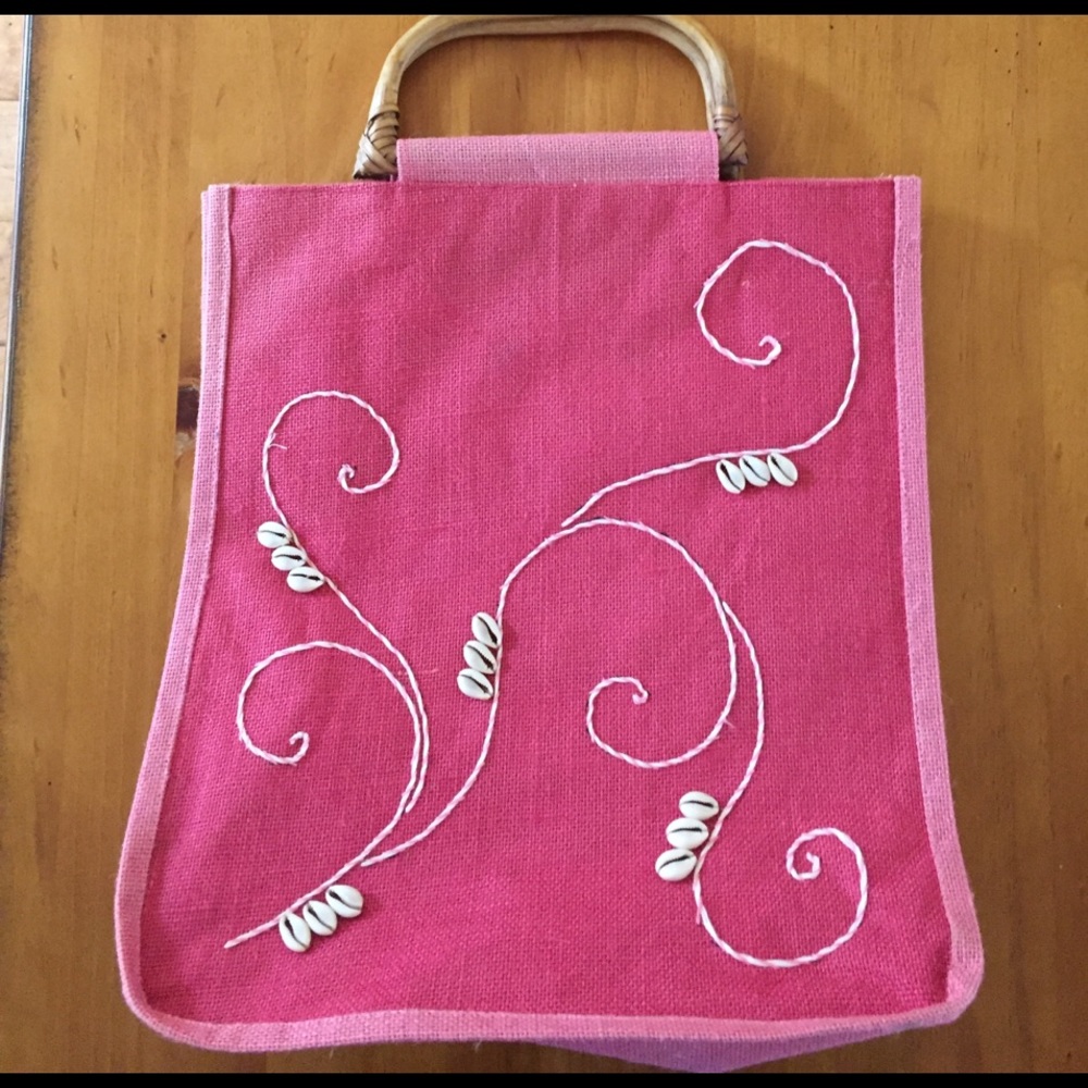 Sustainable jute tote with bamboo handles NWOT