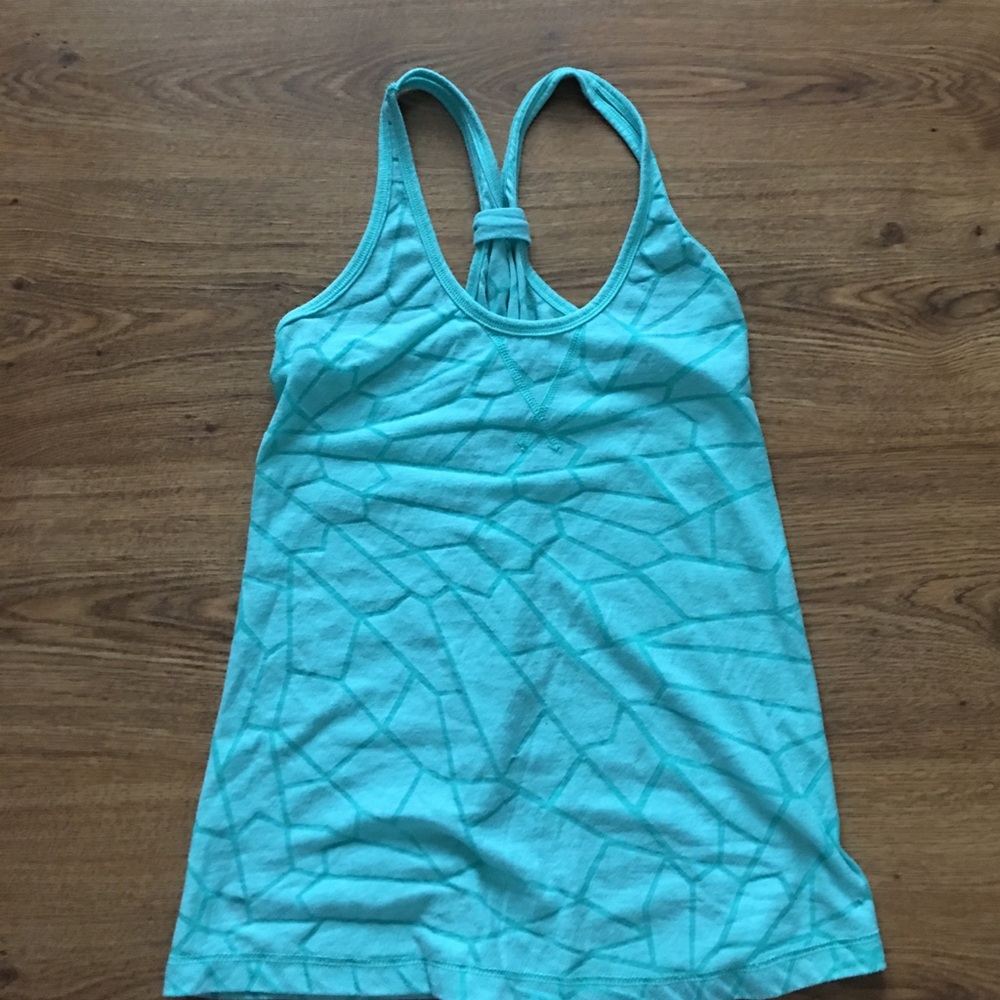 Old navy athletic tank top