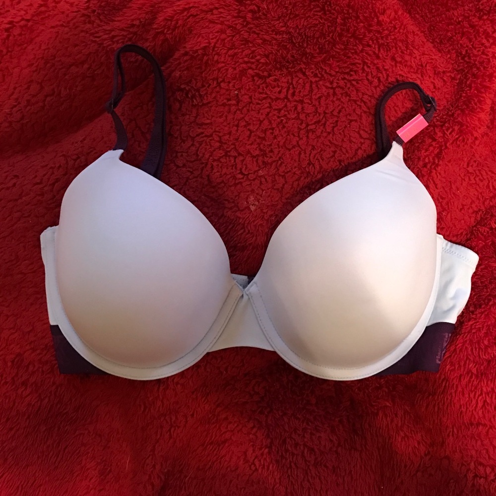 VS Pink T-Shirt Bra