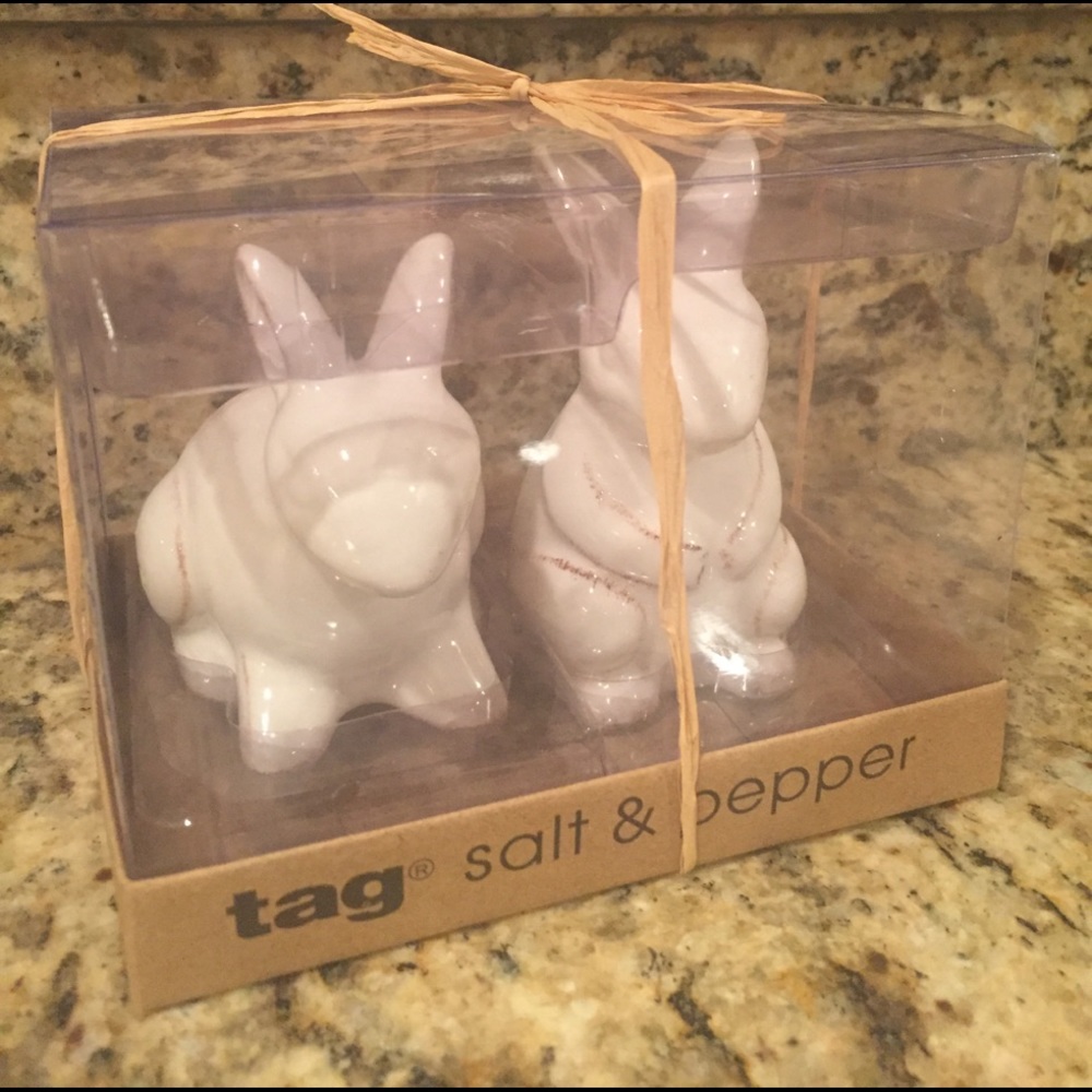 Salt and pepper shakers