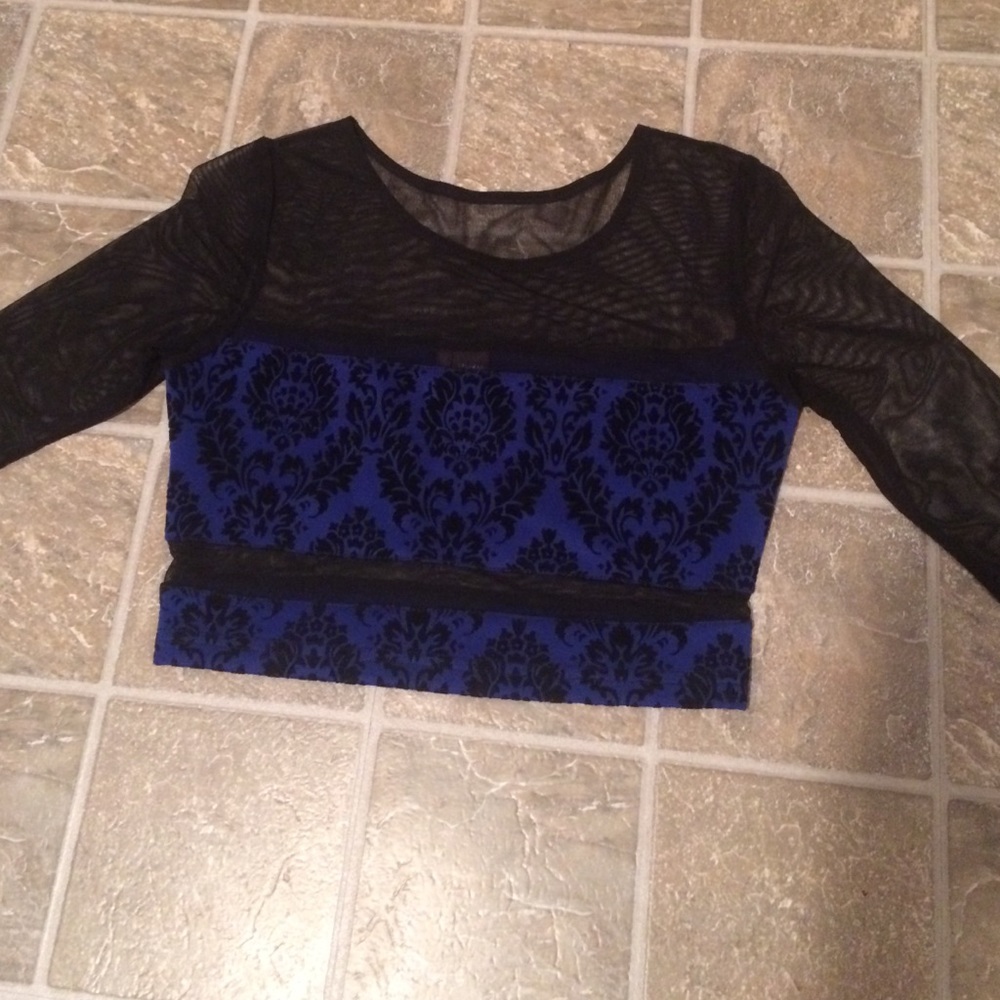 Black mesh crop top with blue details