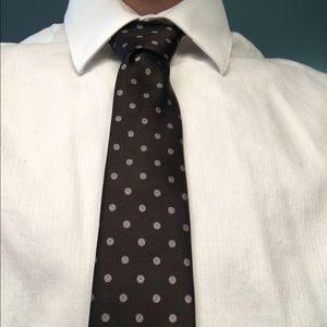 Black Van Heusen tie